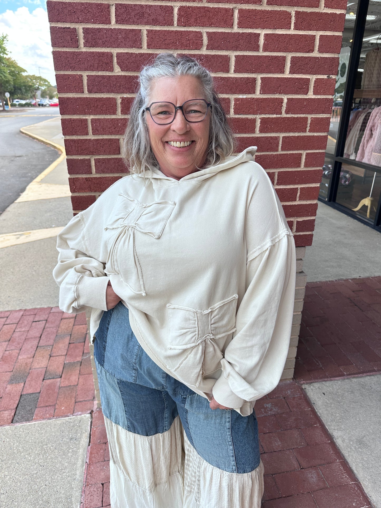 Bow Patch Hoodie Creme (Easel)