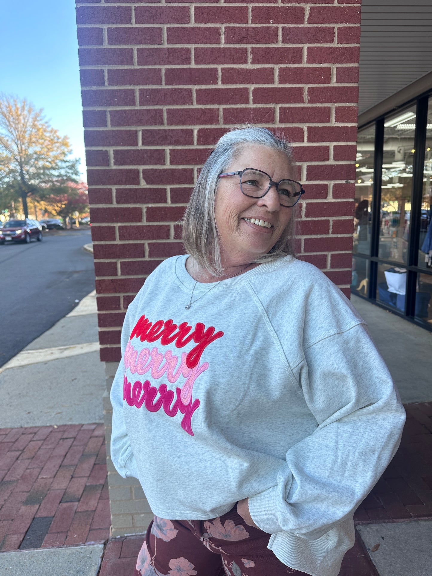 Merry Sweatshirt (eesome)