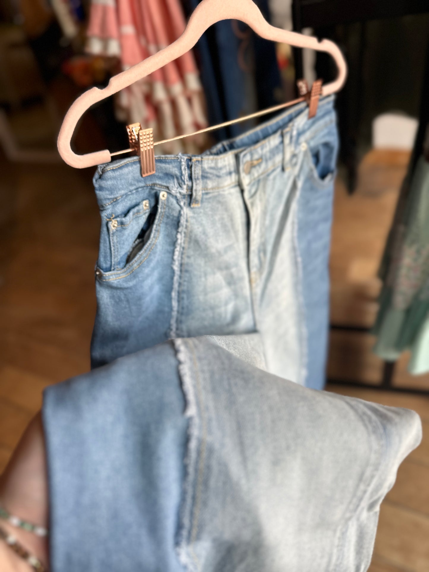 Lydia Jeans (OLI&HALI)