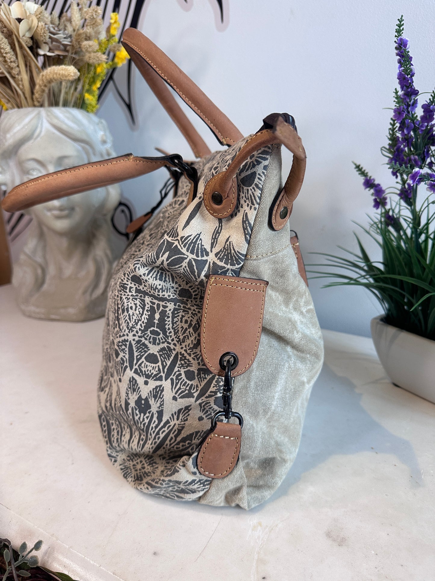 Cream Sunshine Tote