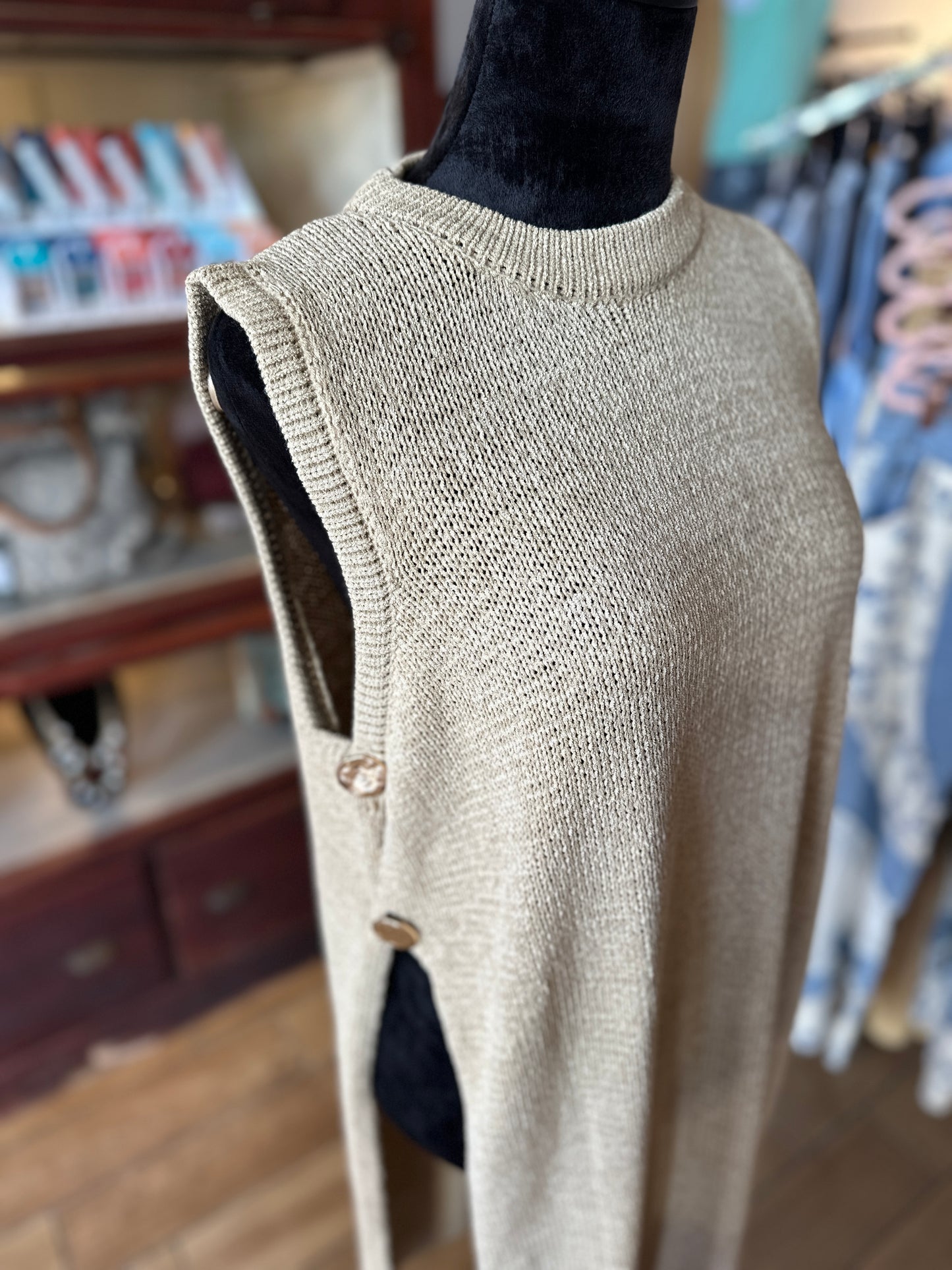 Long Slit Sweater (eesome)