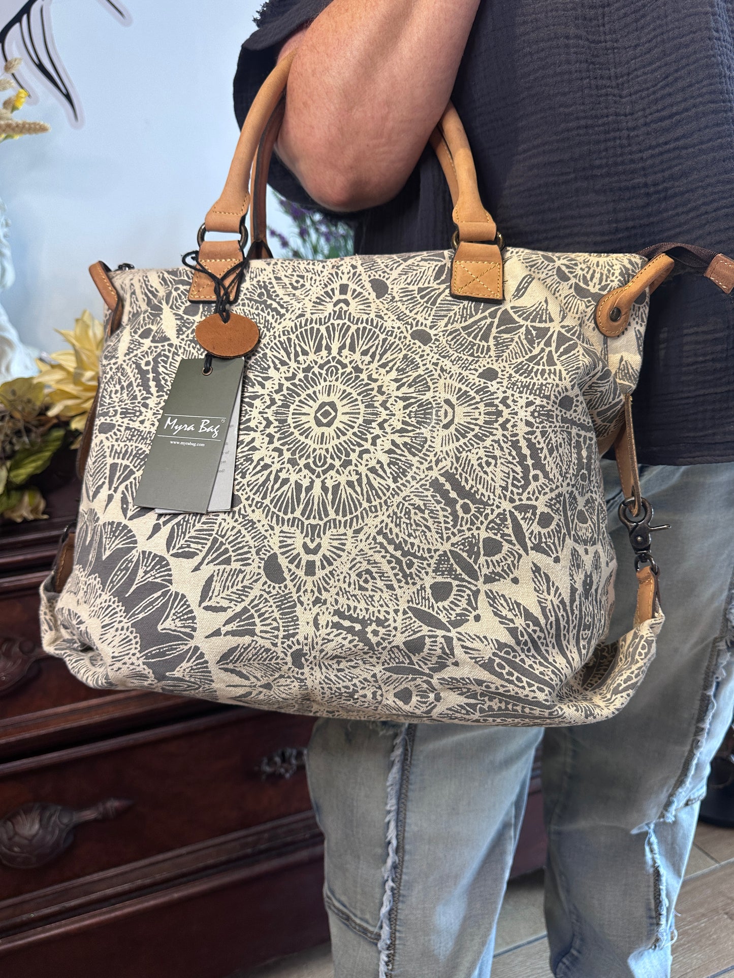 Cream Sunshine Tote