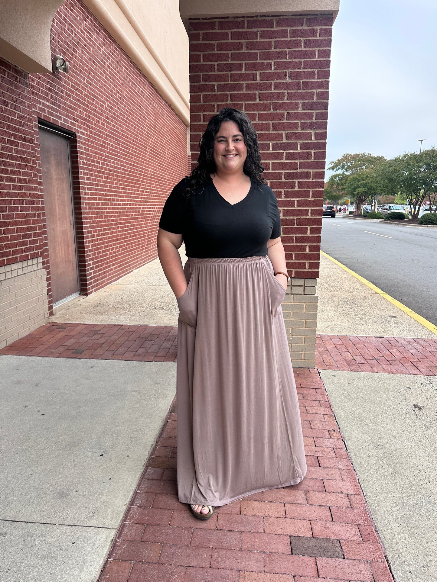 The Perfect Pocketed Maxi Skirt - Mocha