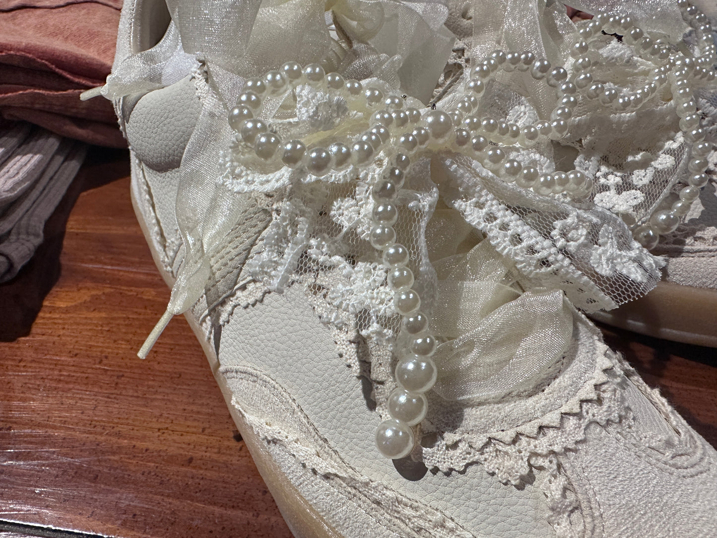 Lace and Ruffle Sneakers (MI,IM)