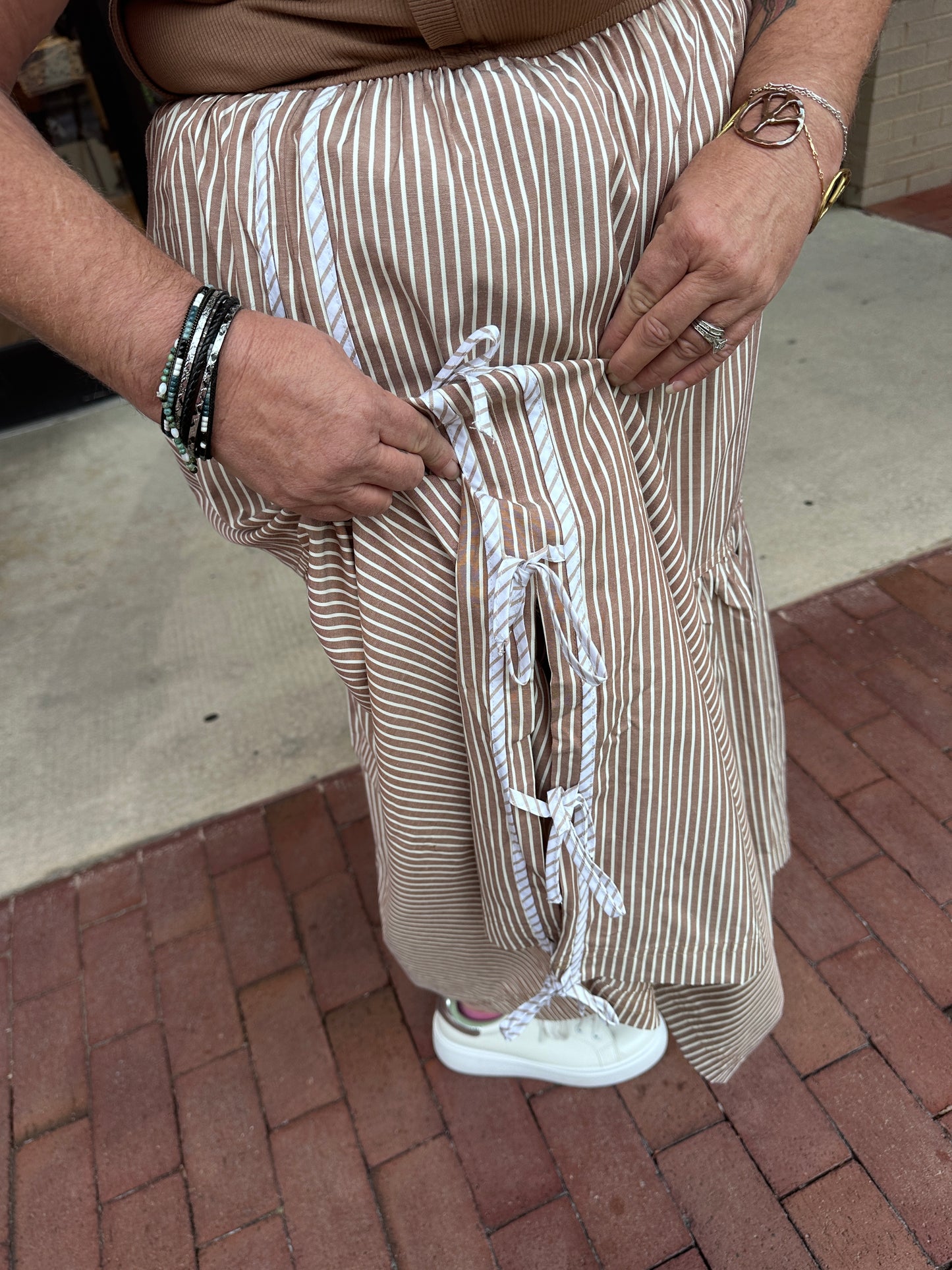 Side Bow Striped Midi Dress (eesome)