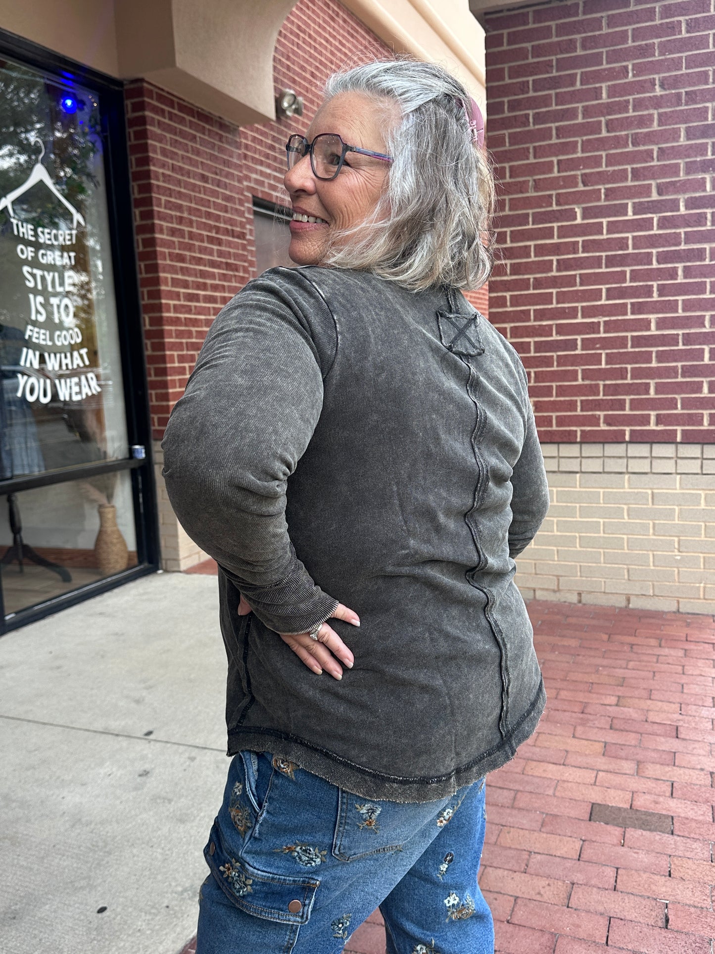 Washed Long Sleeve w/Thumb Hole