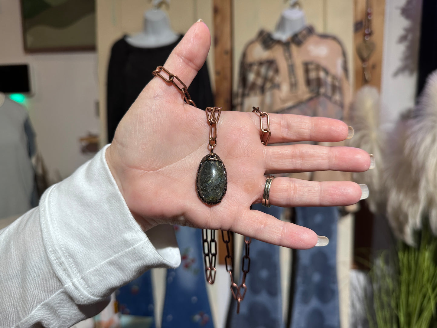 Copper Chain with Labradorite Pendant