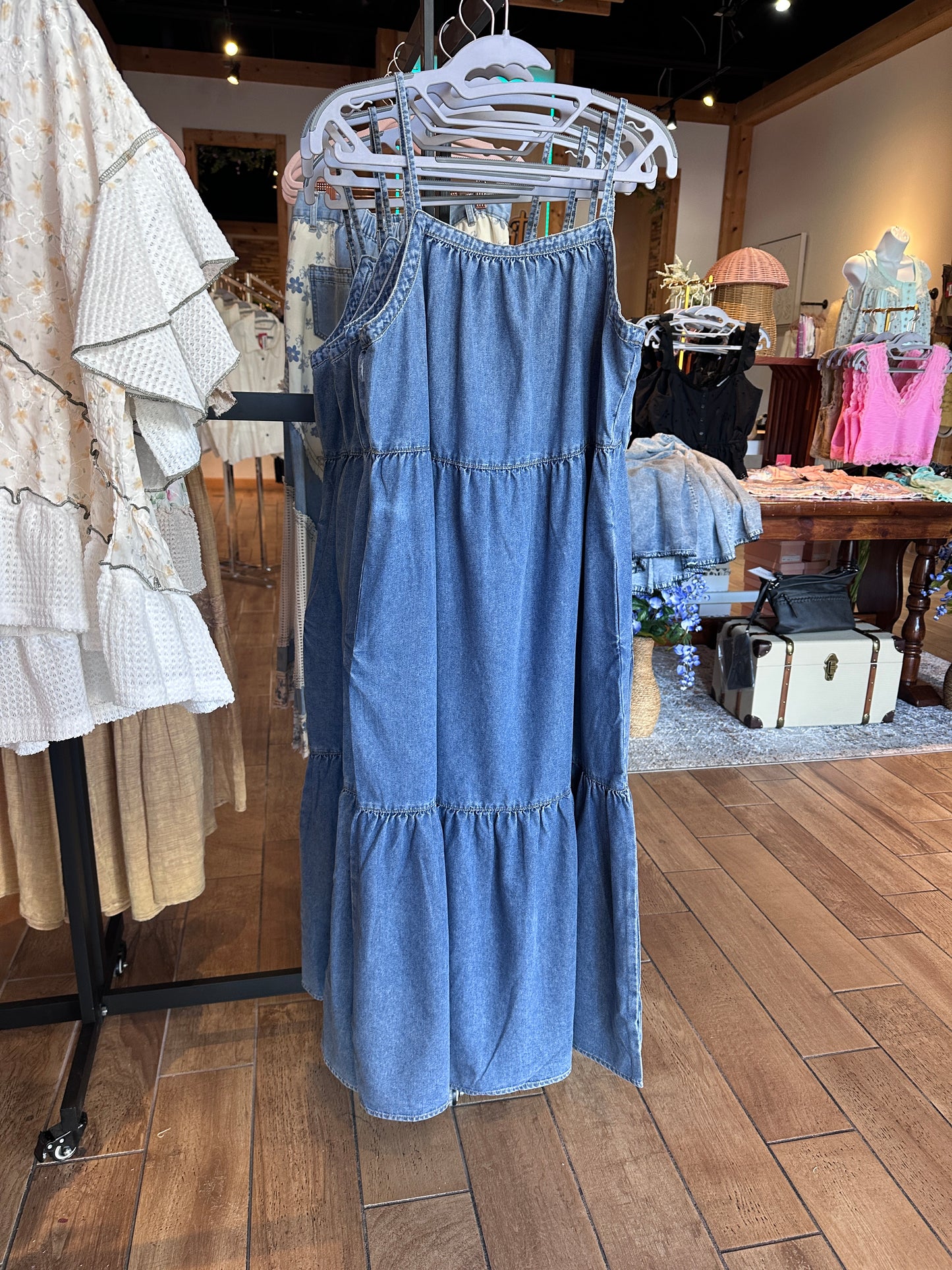 Denim Tiered Dress (eesome)