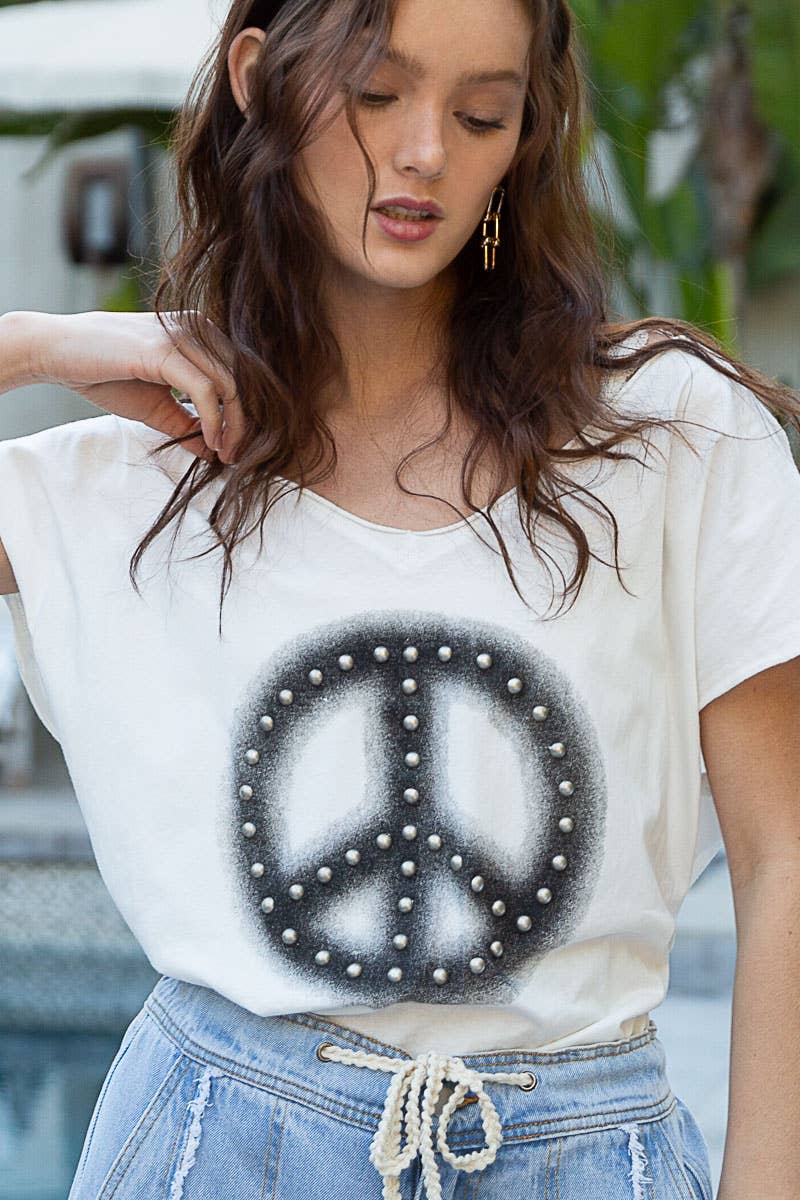 Dropped Short Sleeve Studded Peace Sign Tee (POL)