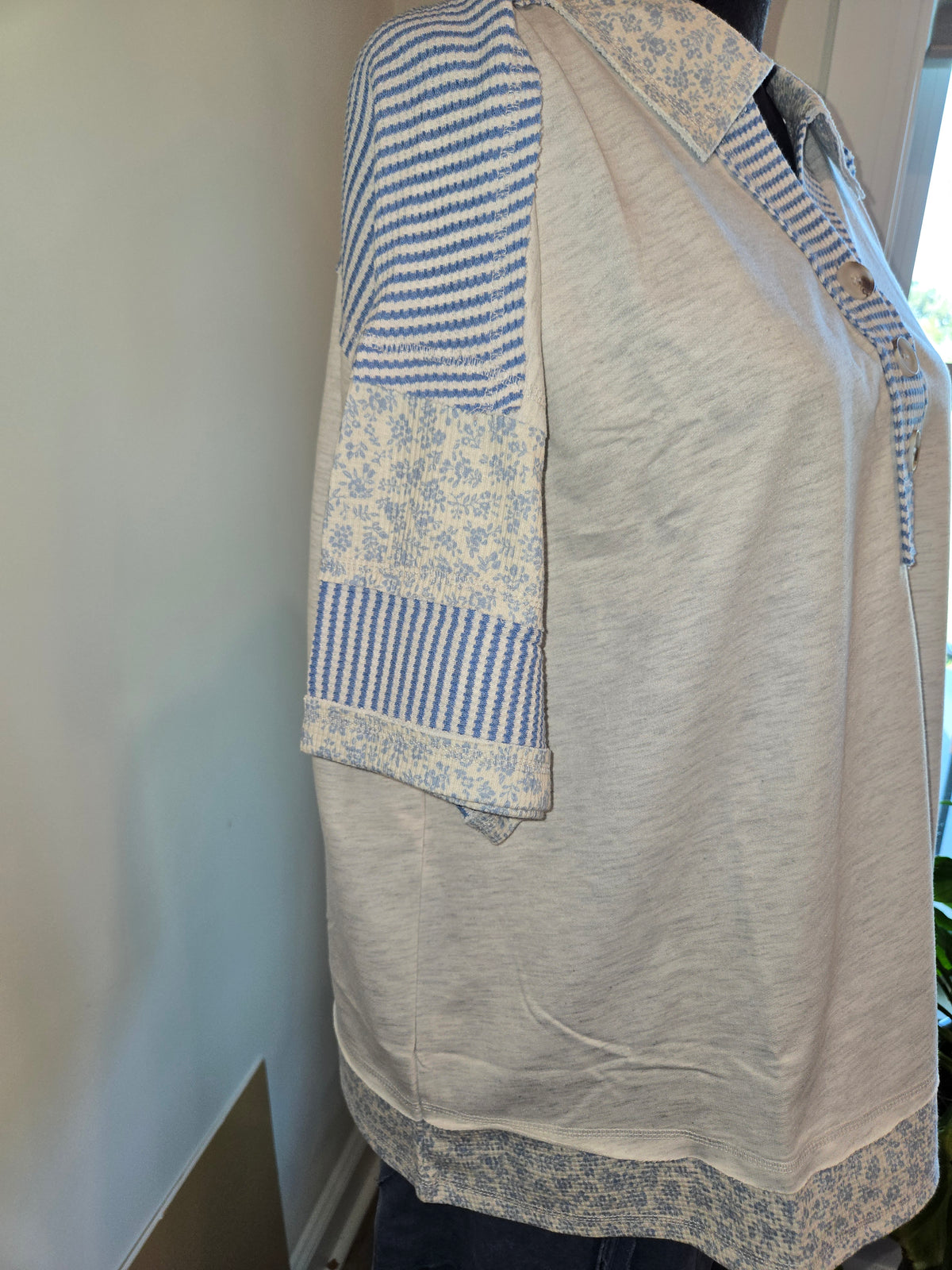 Curvy Flower and Striped Short Sleeve