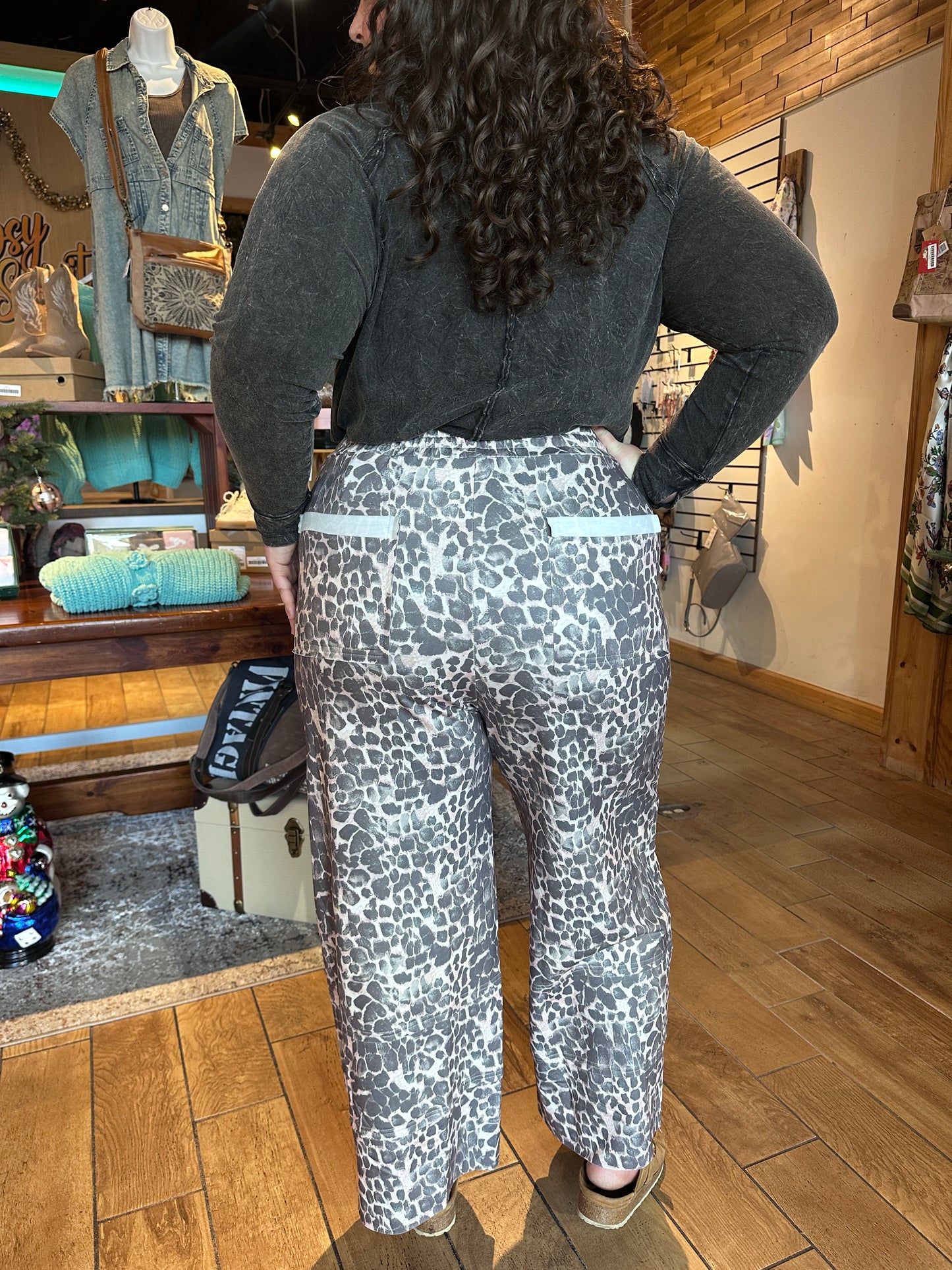 Curvy Leopard Pants