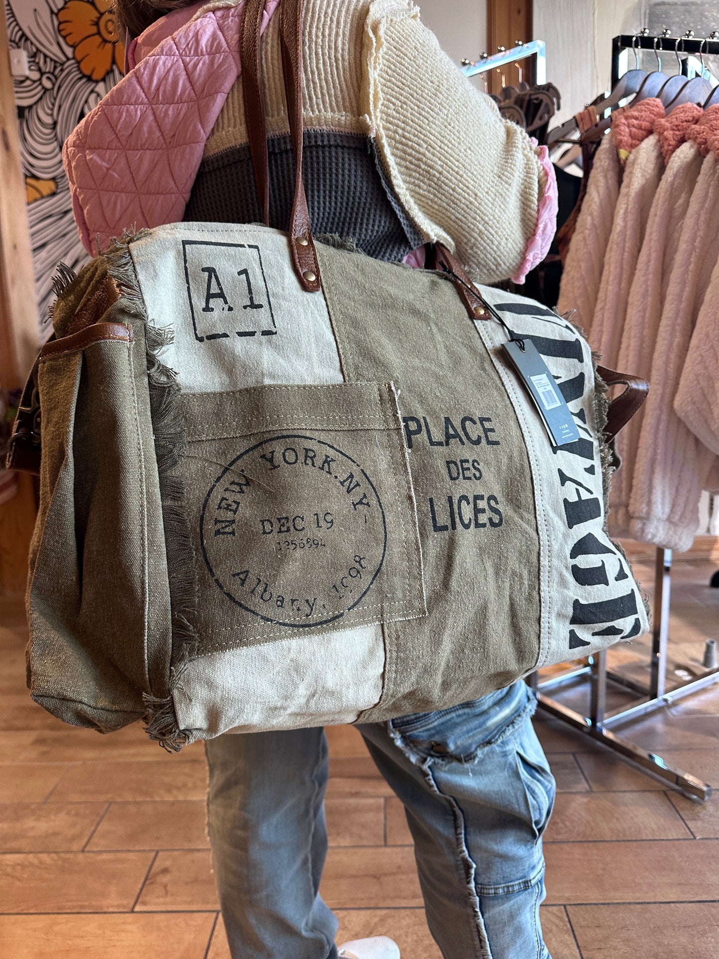 Retro Weekender Tote Medium (Myra)