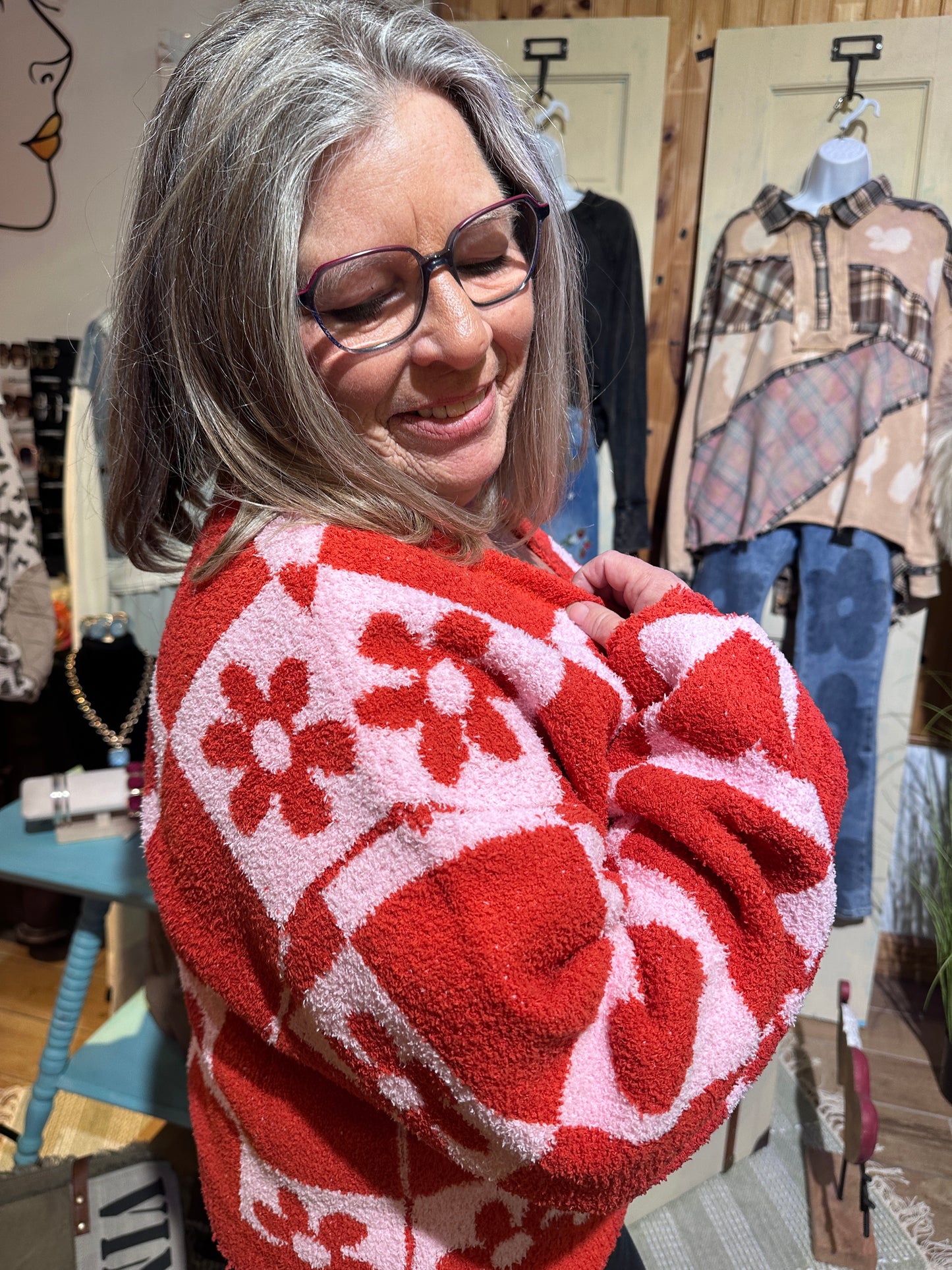 Heart Flower Distressed Sweater (POL)