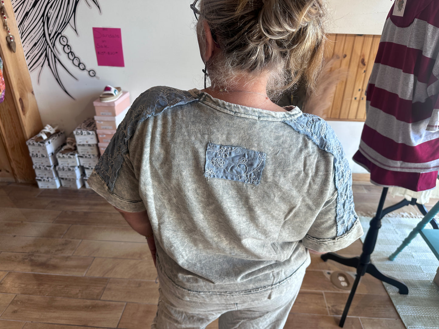 Blue Vine T-Shirt (J.HER)
