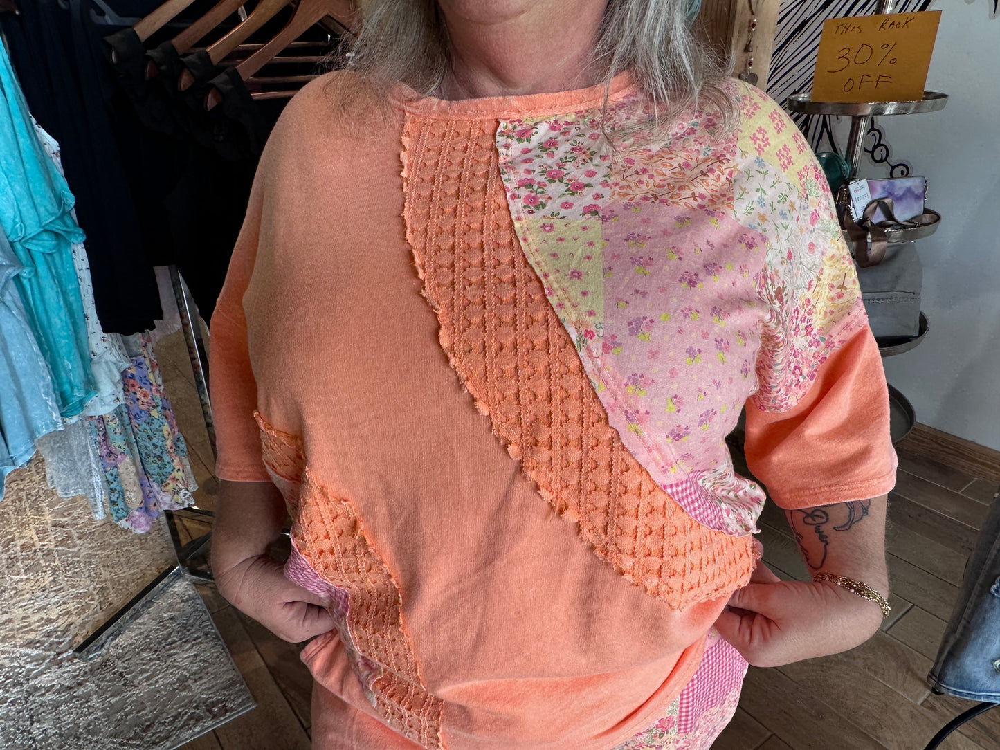 Floral Patch Top (J.Her)