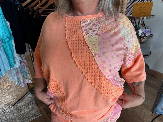 Floral Patch Top (J.Her)