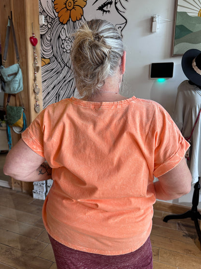 Curvy Washed Tshirt