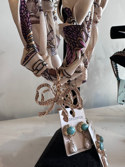 Bow Scarf Necklace Set
