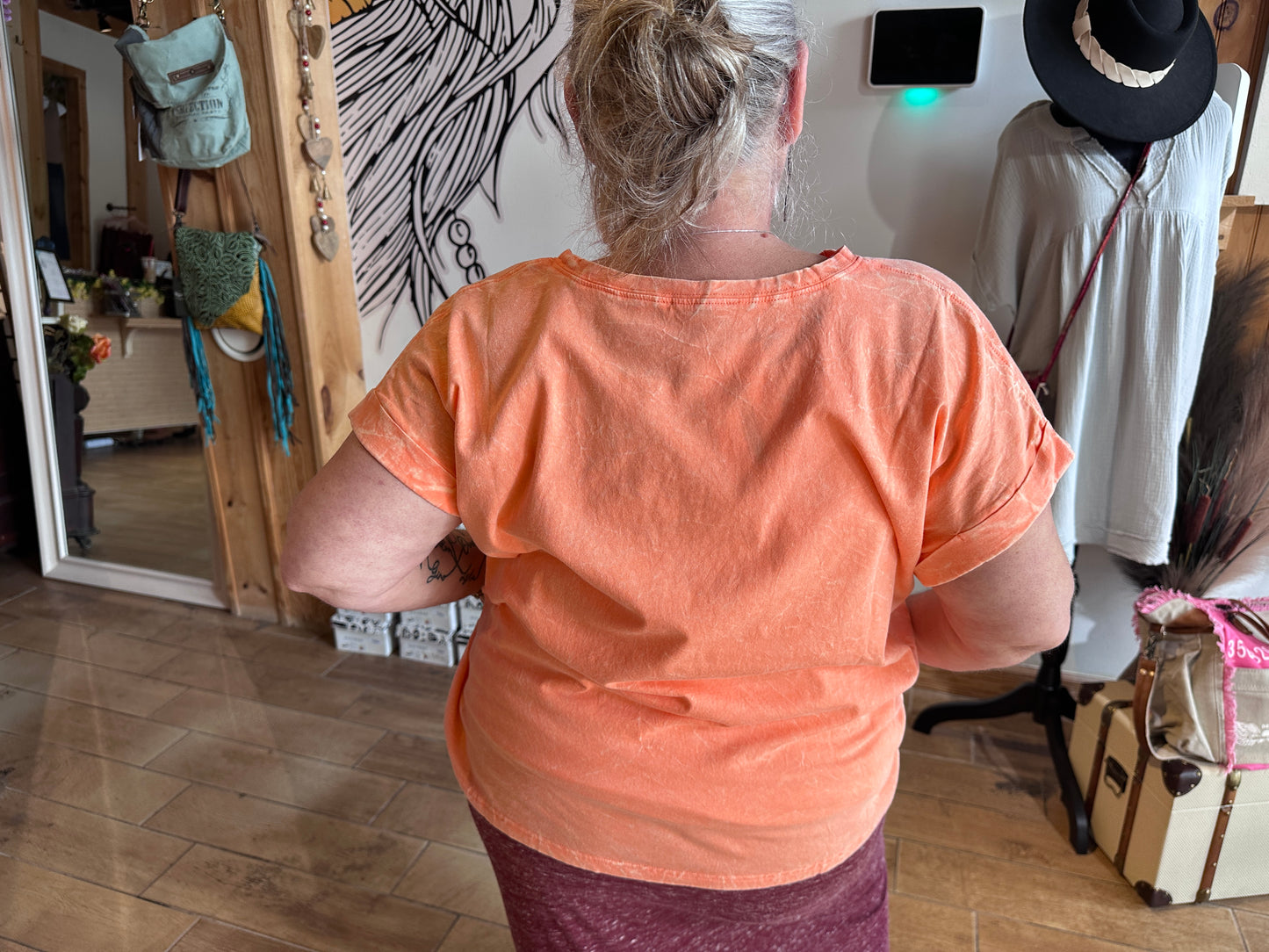 Curvy Washed Tshirt