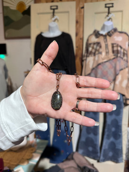 Copper Chain with Labradorite Pendant