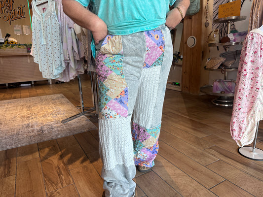 Floral Patch Jogger (J.Her)