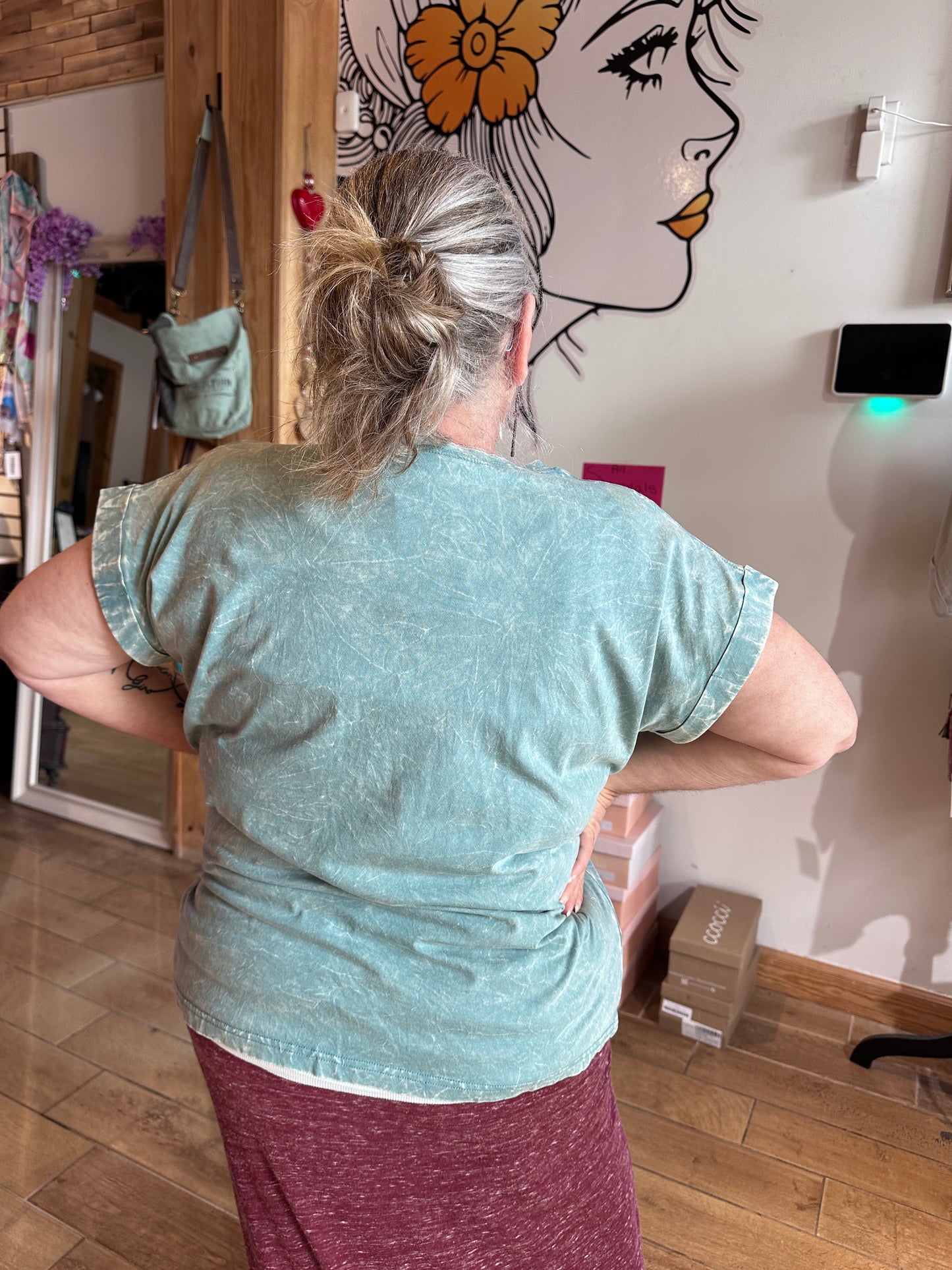 Curvy Washed Tshirt