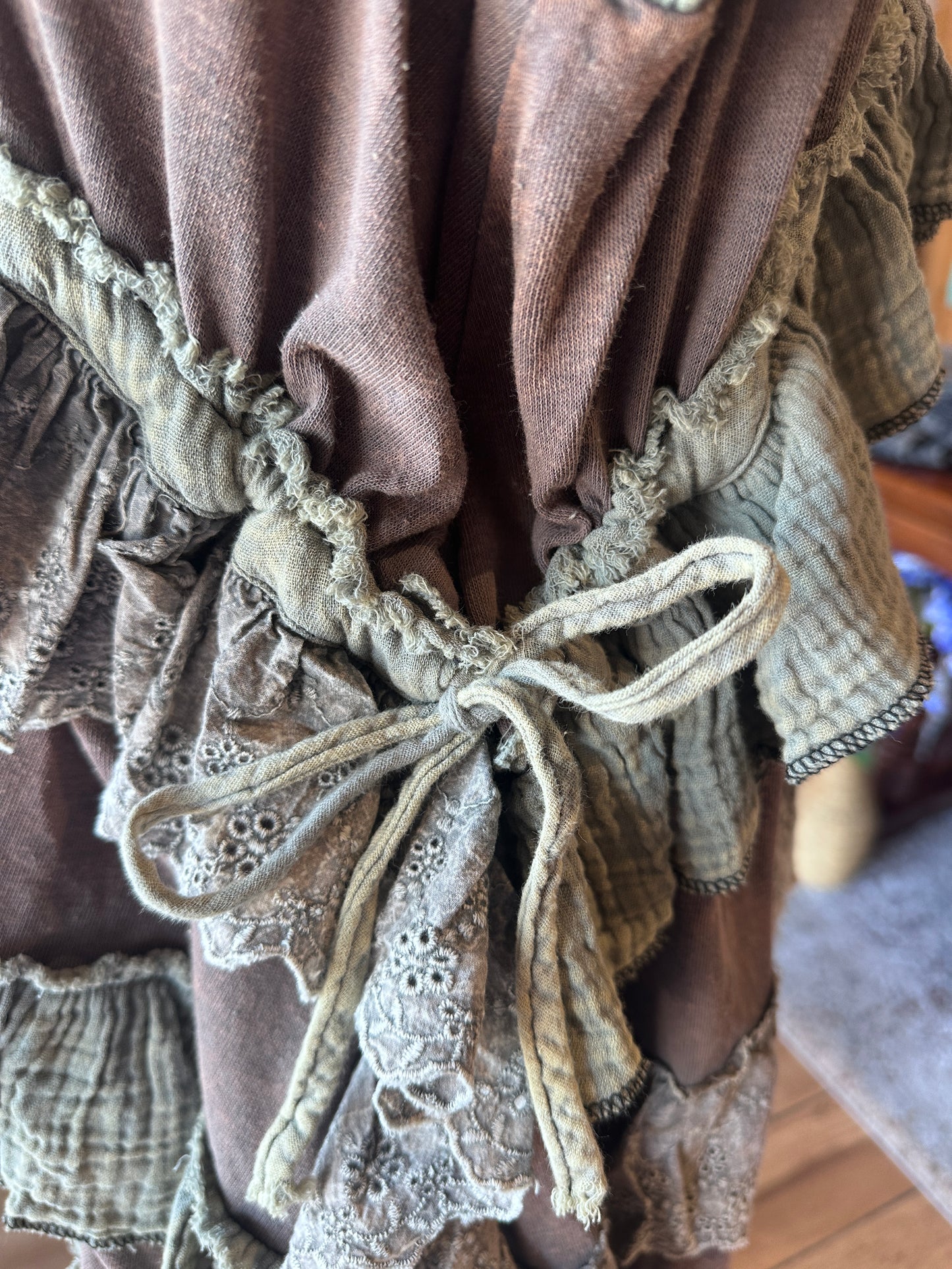 Sleeveless Tiered Ruffle Tunic (OLI&HALI)