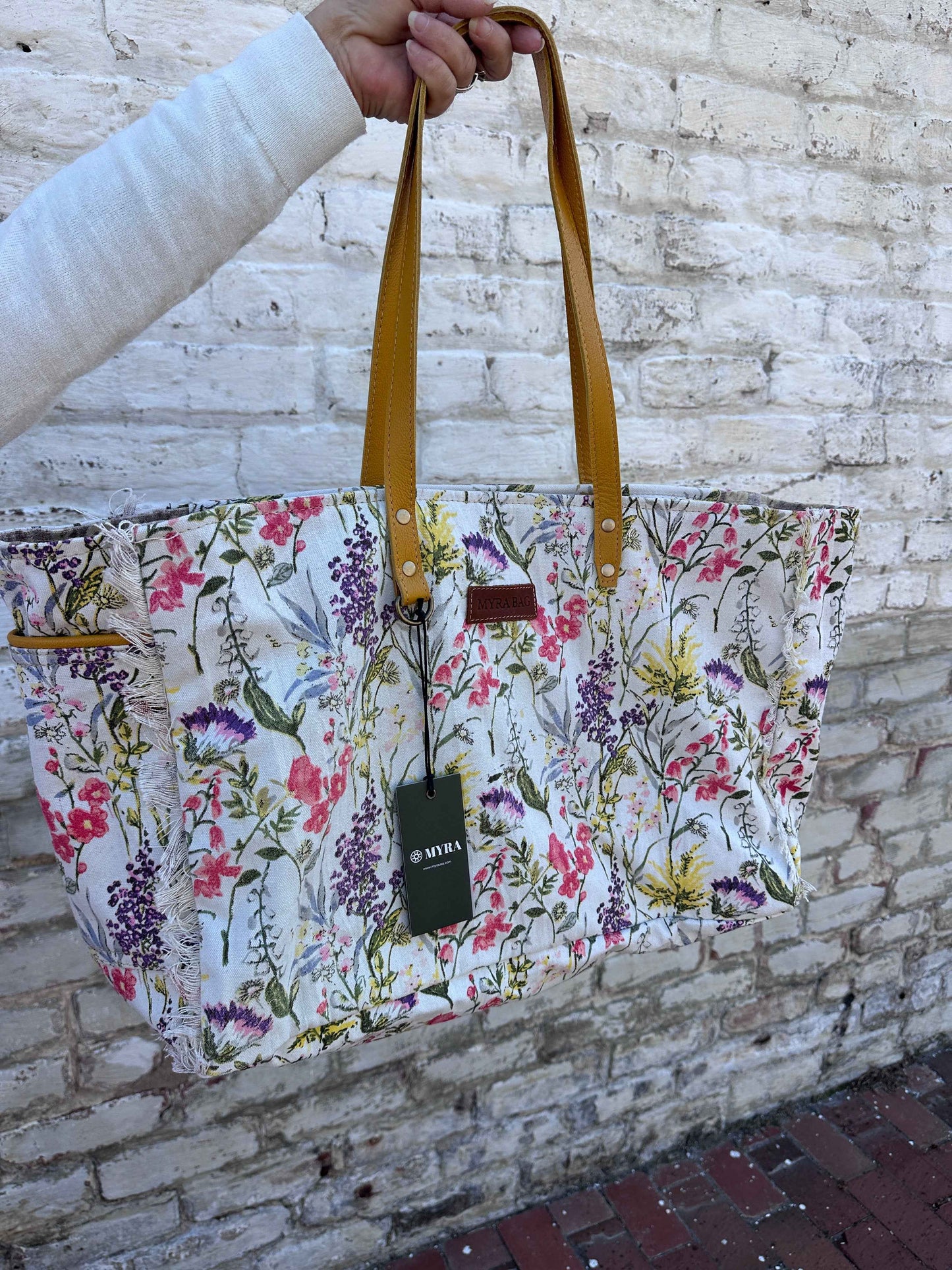 Wildflower Meadow Tote (Myra)
