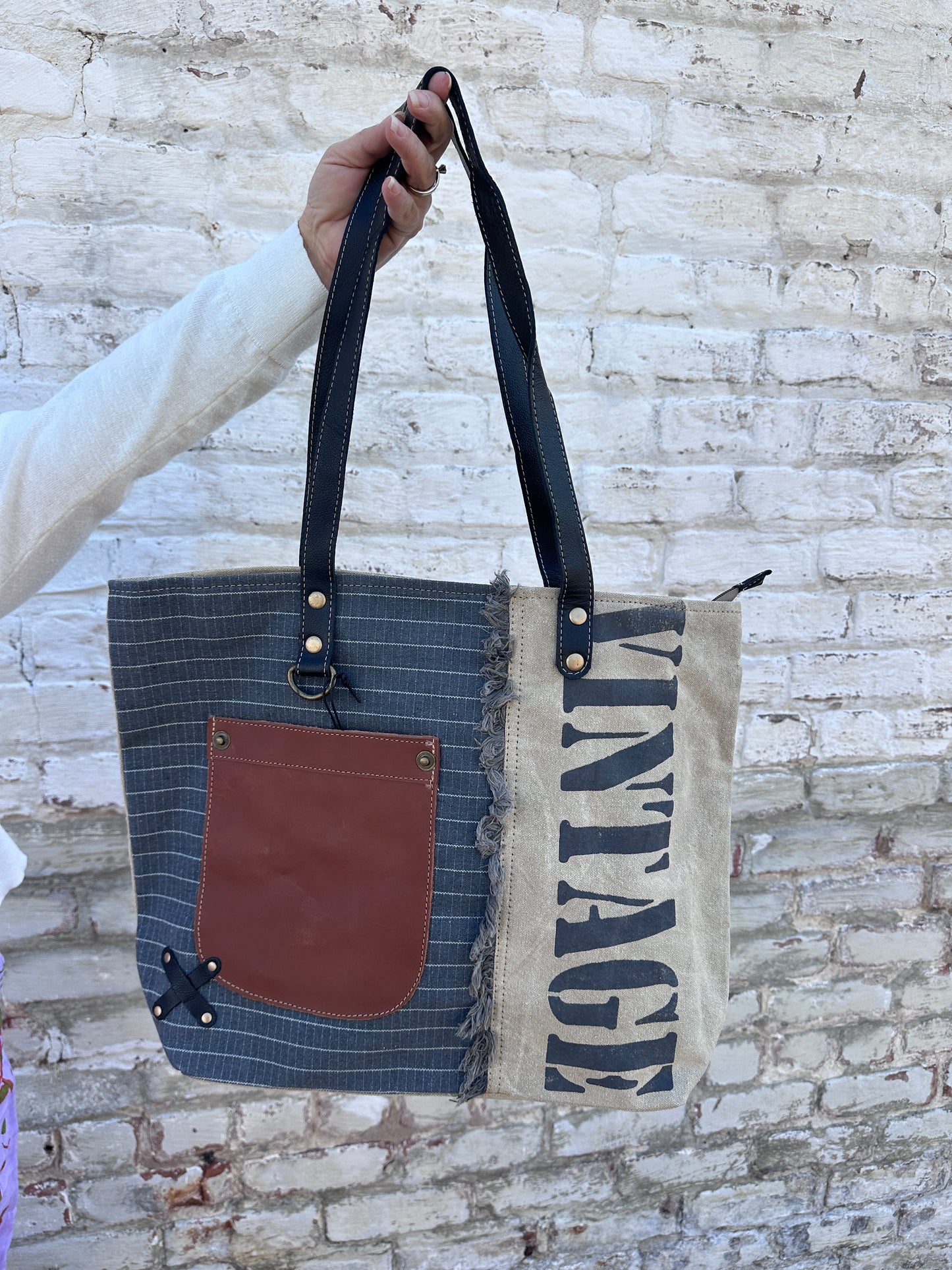 Small Weekender