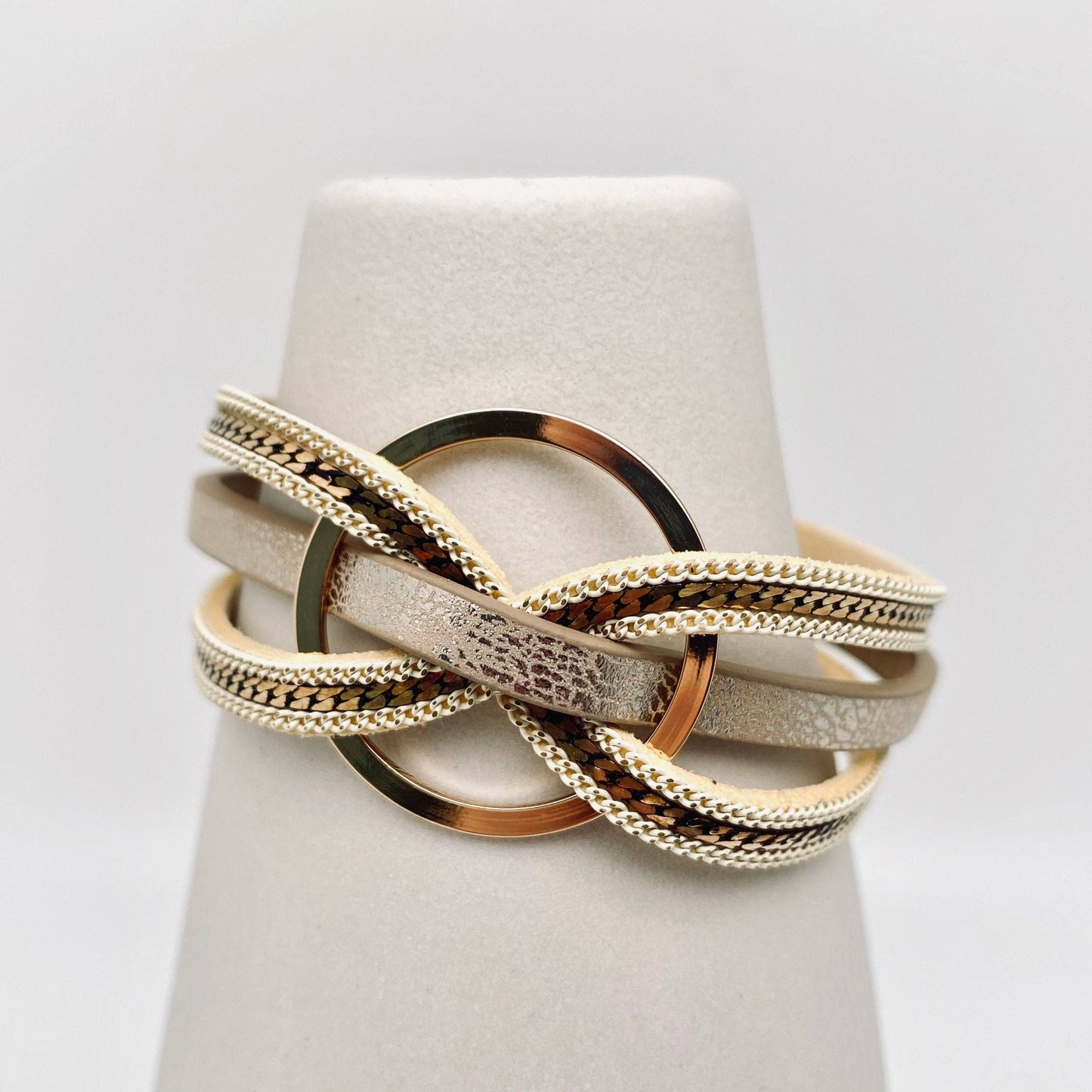 Magnetic Buckle Ring Charm Leather Bangle Bracelet