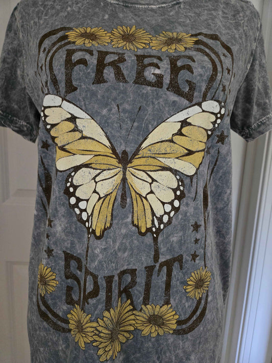 Free Spirit Graphic Tshirt