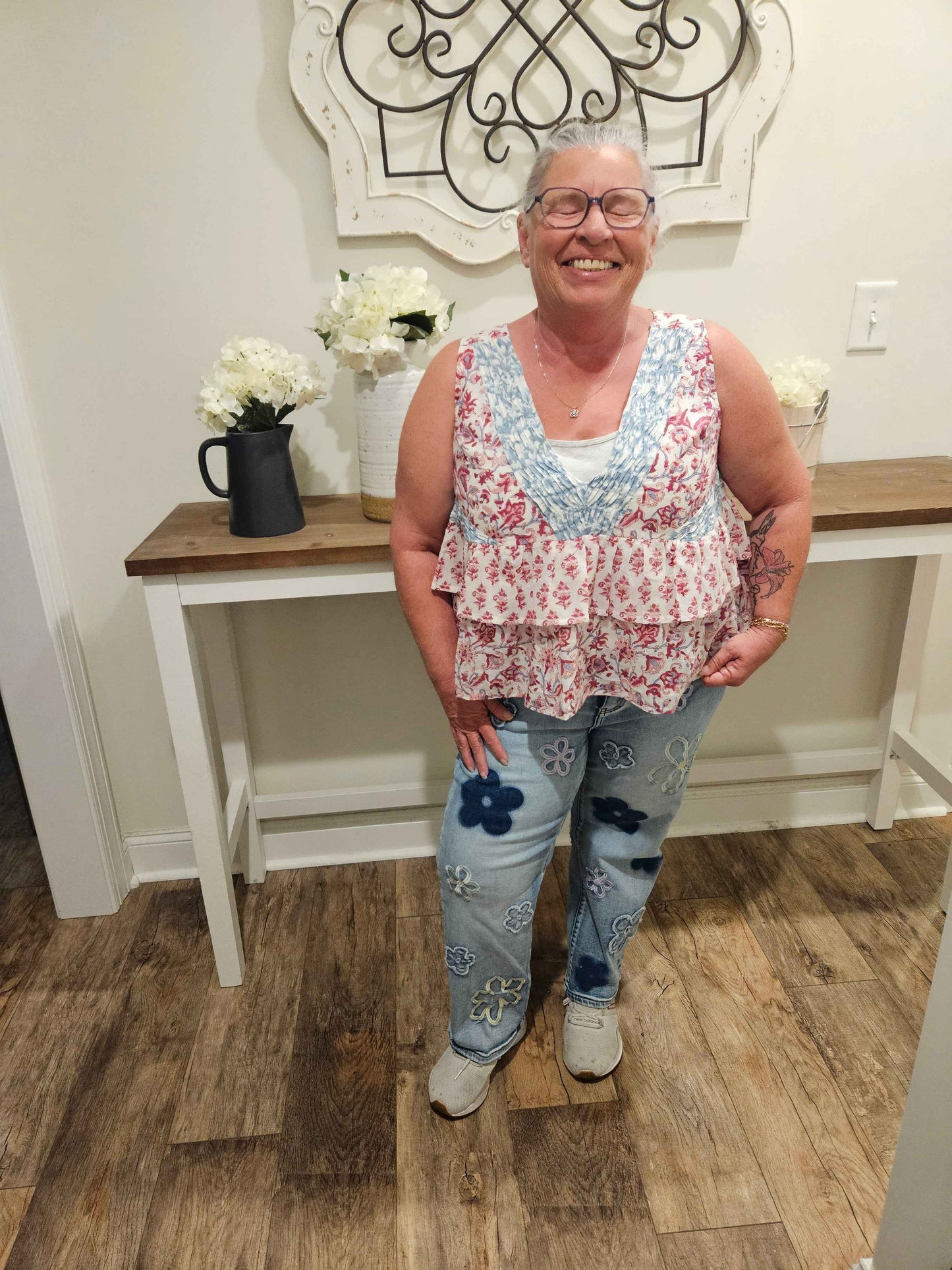 Floral Ruffle Sleeveless Top (POL)