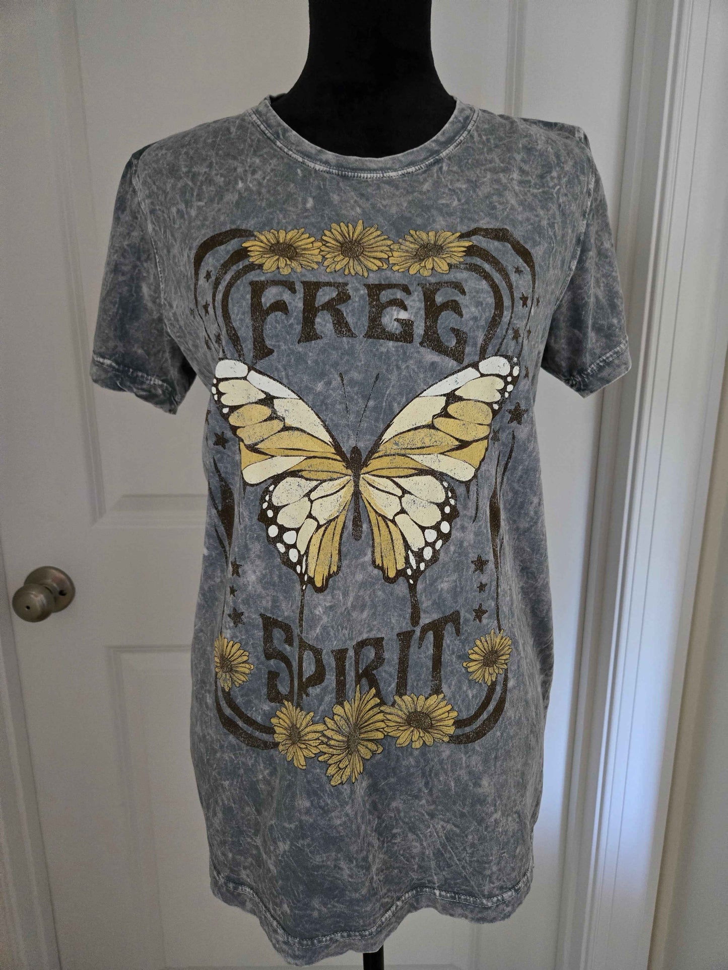 Free Spirit Graphic Tshirt