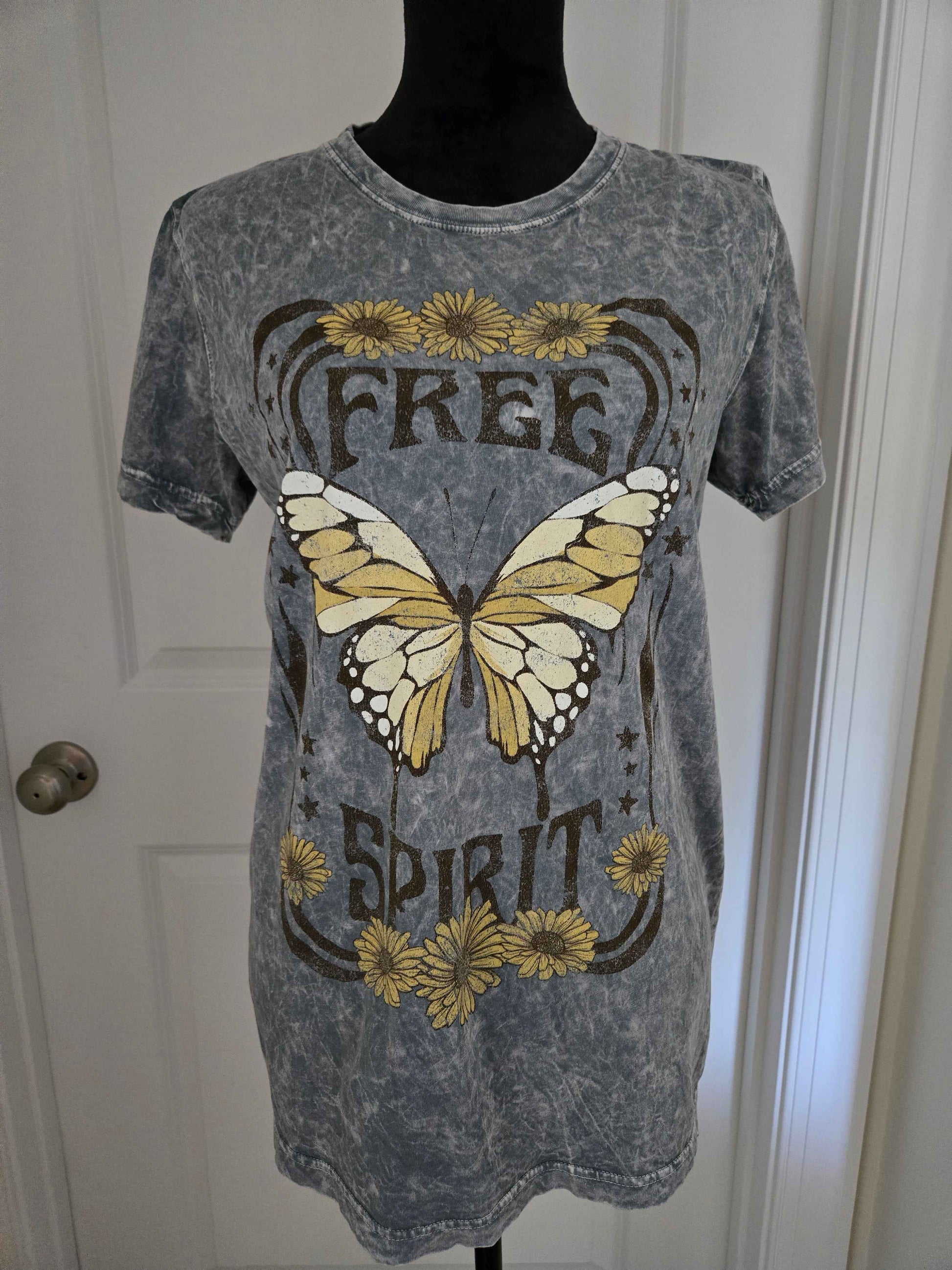 Free Spirit Graphic Tshirt