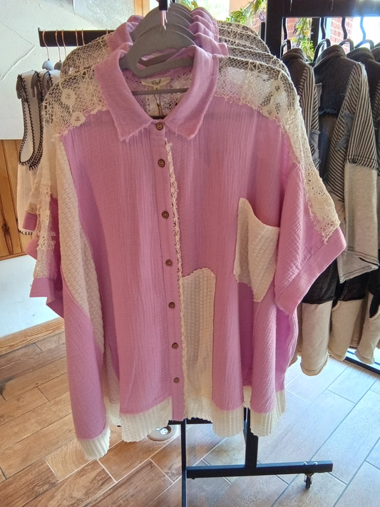 Lilac Short Sleeve Cotton & Lace Shirt (Easel)