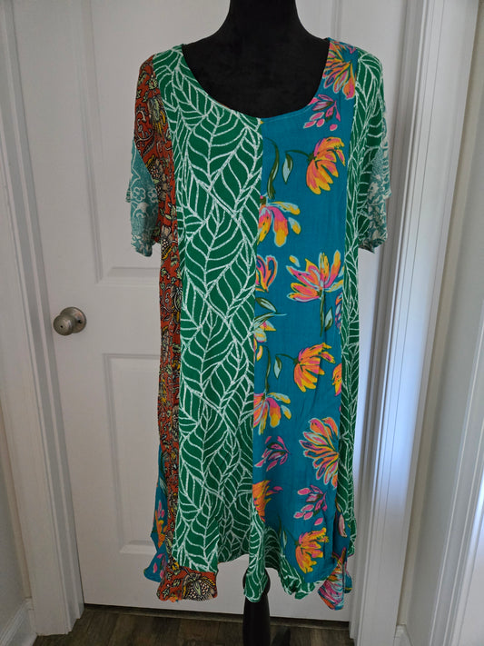 Curvy Wildflower Mini Dress