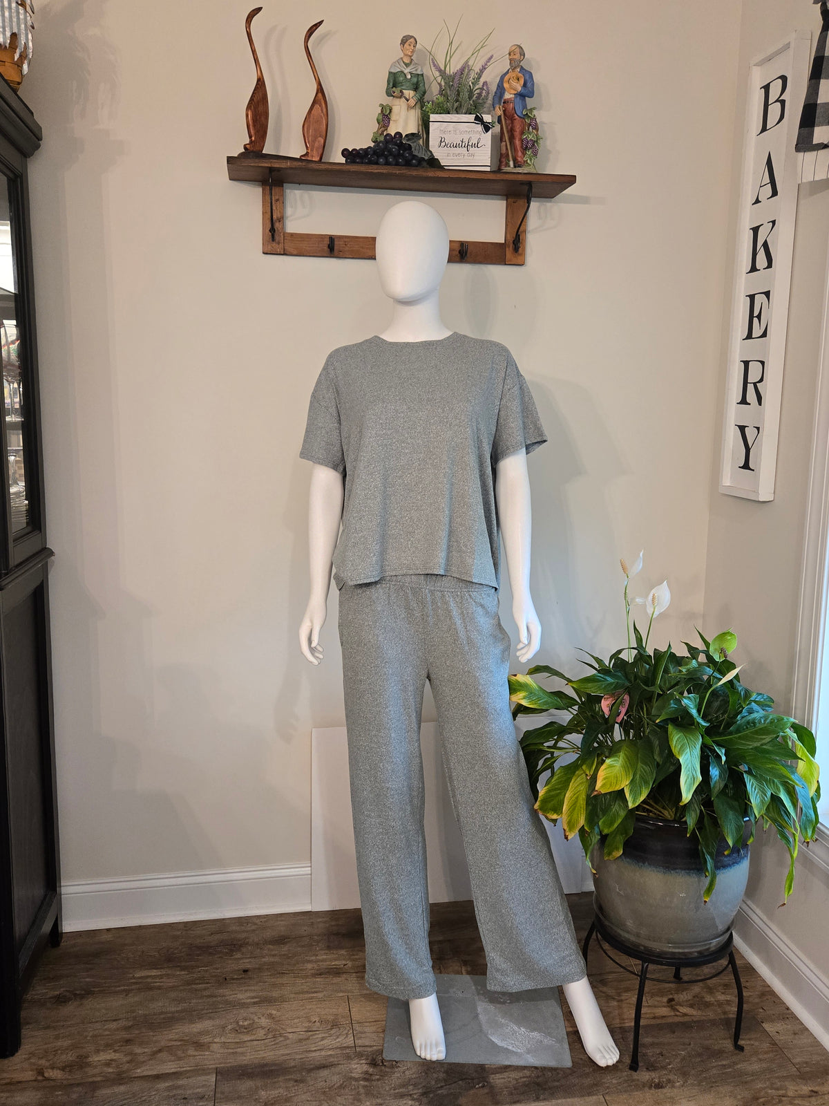 Short Sleeve Top and Pant Set